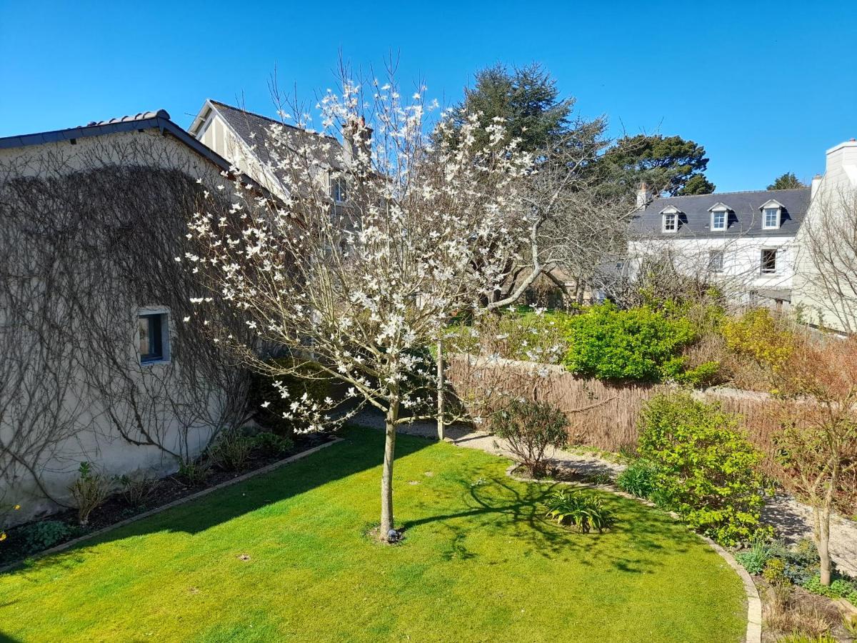 Maison Spacieuse Entre La Ville Et La Cote Saint-Martin-des-Champs  المظهر الخارجي الصورة
